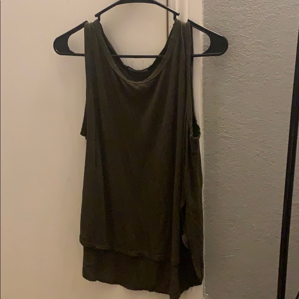 Olive green sleeve-less top